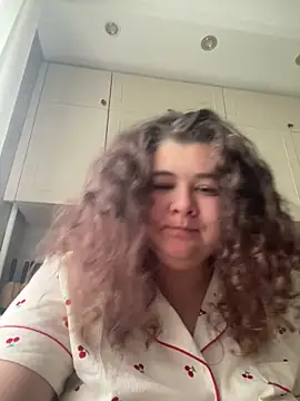 curly elise online show from April 2026 10:44:02 AM