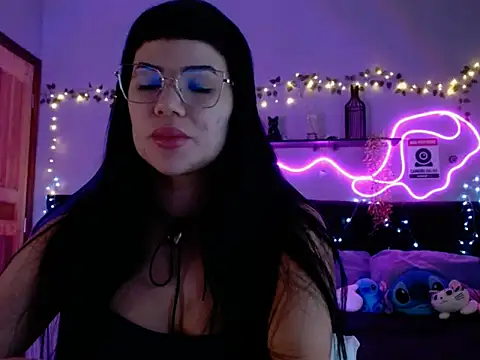 brunettebr online show from April 2026 08:38:02 AM