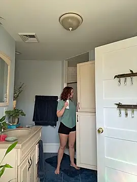 NataLee vault online show from April 2026 02:45:02 PM