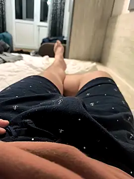 AthandJumper online show from April 2026 11:44:02 PM