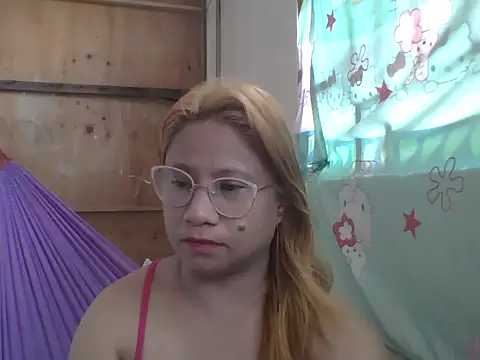 Snapshot of PinayChristine chatting on April 2026 03:13:02 AM PinayChristine online show from April 2026 03:13:02 AM