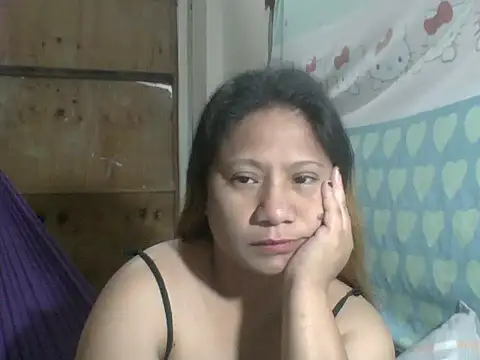 Snapshot of PinayChristine chatting on March 2026 06:18:02 PM PinayChristine online show from March 2026 06:18:02 PM