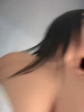 kloe sexxys online show from April 2026 05:06:02 PM