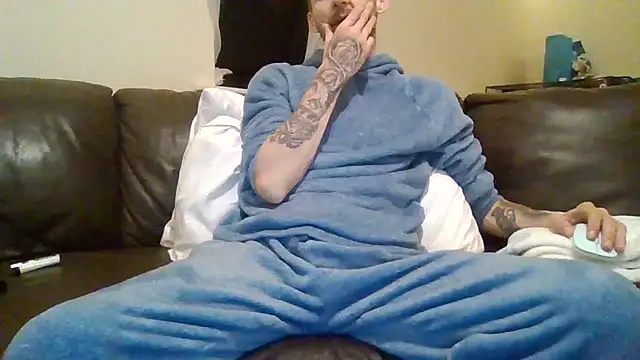 feetlovrr94 online show from April 2026 01:40:01 AM