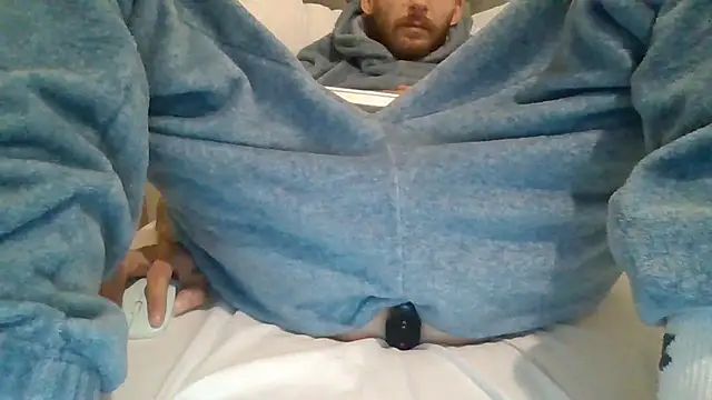 feetlovrr94 online show from May 2026 10:31:01 AM