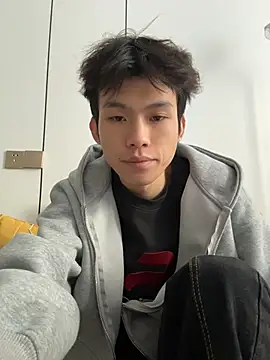 zzzzppp3 online show from May 2026 02:15:01 AM