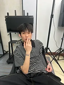 zzzzppp3 online show from May 2026 01:59:02 PM