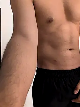 handsome-hunky online show from April 2026 07:16:02 PM