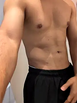 handsome-hunky online show from April 2026 01:18:01 PM