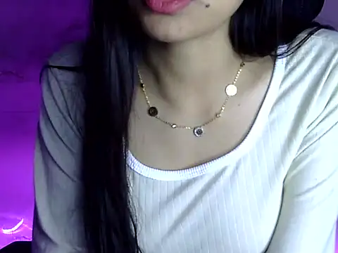 Snapshot of mahi_thakur0 chatting on April 2026 06:14:02 PM mahi thakur0 online show from April 2026 06:14:02 PM