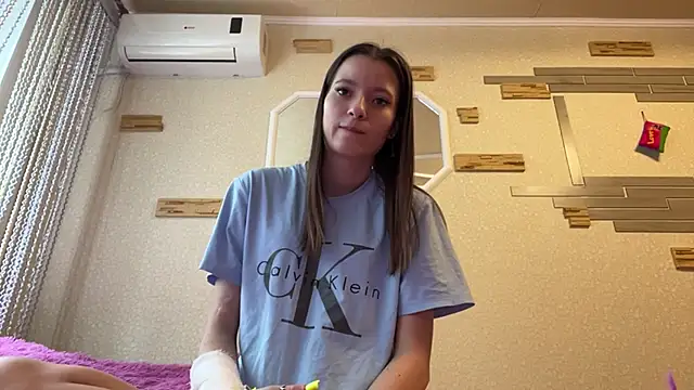 VersedFiend online show from June 2026 08:09:01 AM
