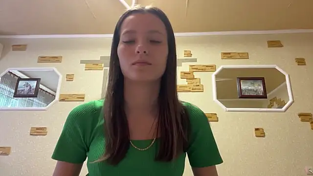 VersedFiend online show from May 2026 08:20:01 AM