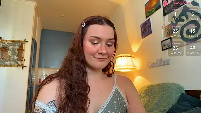 AurikTrix online show from April 2026 10:39:01 AM