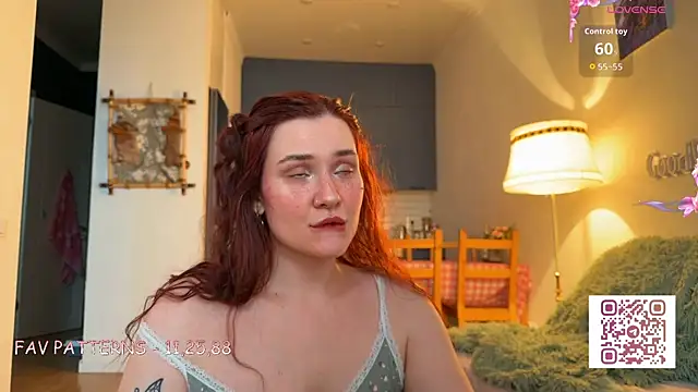 AurikTrix online show from May 2026 01:12:02 AM