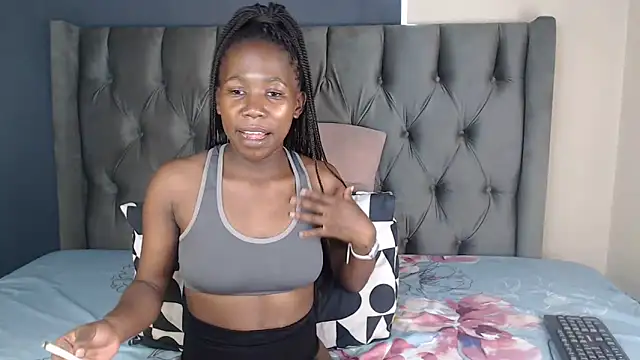 Cybil Hearts online show from April 2026 08:27:01 AM