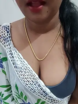 Snapshot of Ramya_456 chatting on April 2026 07:15:01 AM Ramya 456 online show from April 2026 07:15:01 AM
