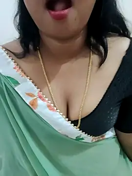 Snapshot of Ramya_456 chatting on May 2026 04:22:01 AM Ramya 456 online show from May 2026 04:22:01 AM