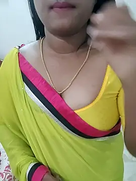 Snapshot of Ramya_456 chatting on May 2026 03:17:02 AM Ramya 456 online show from May 2026 03:17:02 AM