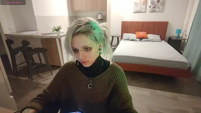 StijenaHunt online show from March 2026 02:52:01 PM