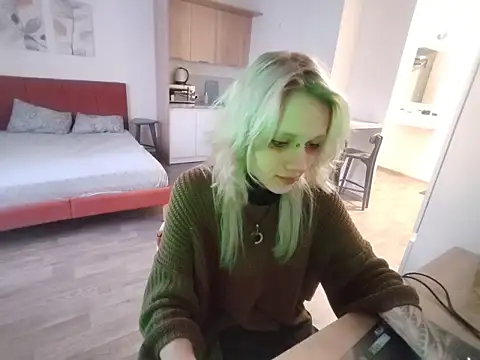 StijenaHunt online show from March 2026 01:24:01 PM