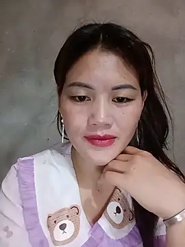 Snapshot of meg_06 chatting on June 2026 01:33:02 AM meg 06 online show from June 2026 01:33:02 AM
