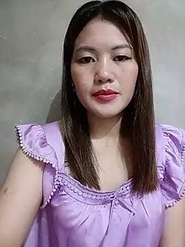 Snapshot of meg_06 chatting on June 2026 02:23:02 AM meg 06 online show from June 2026 02:23:02 AM