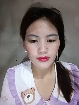 Snapshot of meg_06 chatting on June 2026 01:05:02 PM meg 06 online show from June 2026 01:05:02 PM