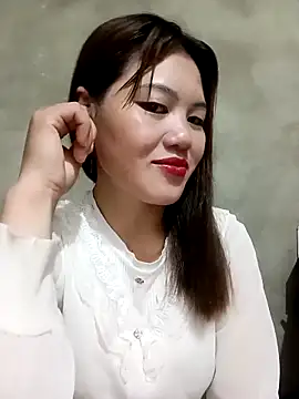 Snapshot of meg_06 chatting on May 2026 12:58:01 AM meg 06 online show from May 2026 12:58:01 AM