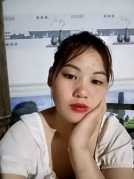 Snapshot of meg_06 chatting on May 2026 12:55:01 PM meg 06 online show from May 2026 12:55:01 PM