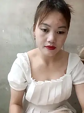 Snapshot of meg_06 chatting on May 2026 01:36:02 PM meg 06 online show from May 2026 01:36:02 PM