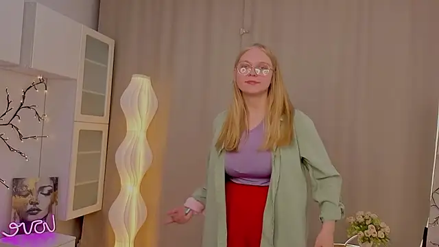 Snapshot of AlicaCohill chatting on April 2026 07:22:01 PM AlicaCohill online show from April 2026 07:22:01 PM