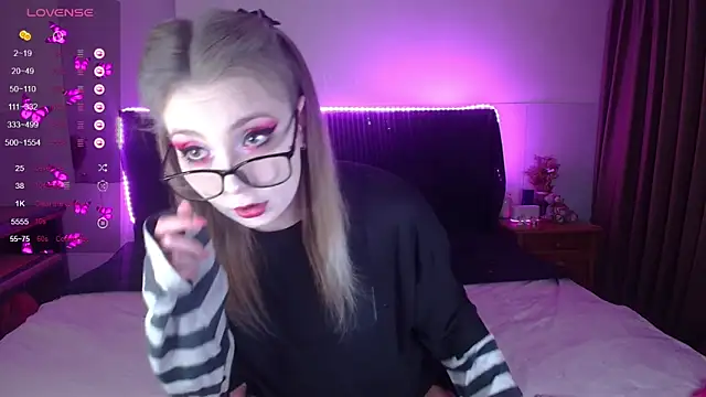 ammyska online show from May 2026 12:44:02 AM