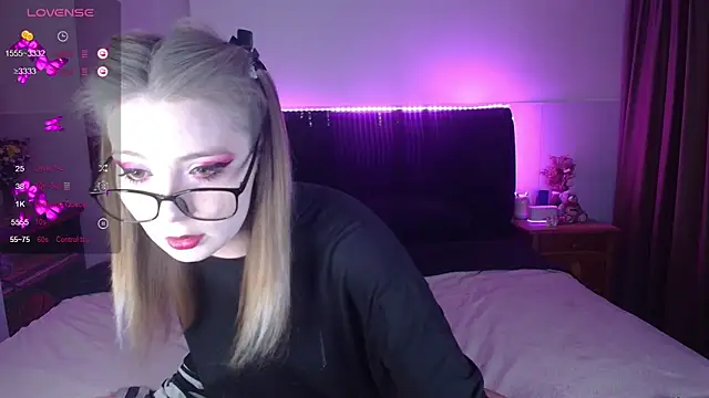 ammyska online show from May 2026 11:20:02 PM