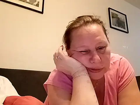 Jahudka47 online show from April 2026 10:24:02 PM