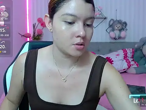 honey-blossom online show from April 2026 04:24:02 PM