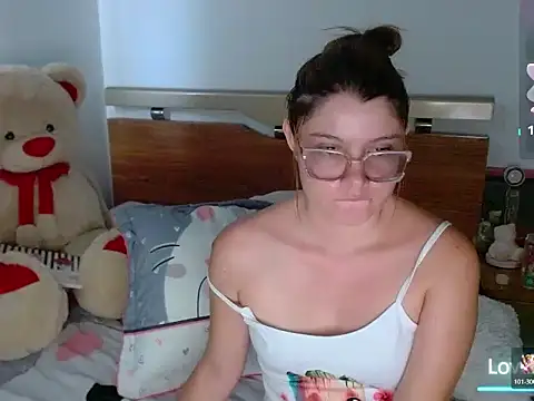 honey-blossom online show from March 2026 02:39:01 PM