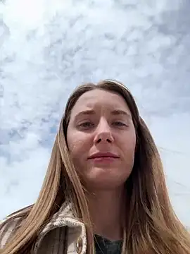 FReyja 44 online show from April 2026 07:37:01 AM