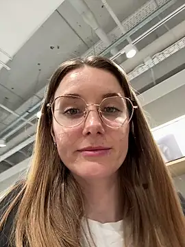 FReyja 44 online show from April 2026 10:06:01 AM