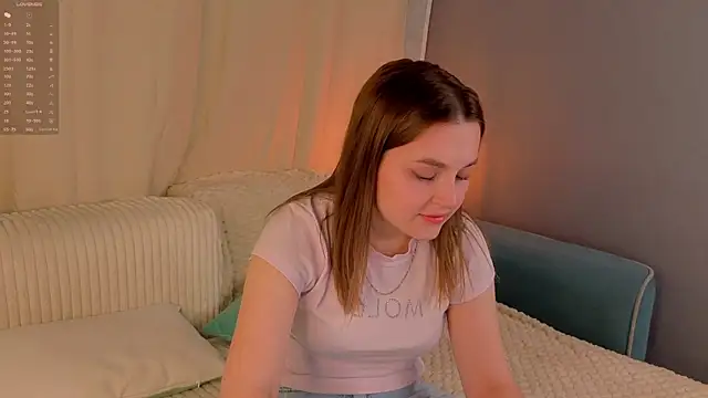 LorriMonz online show from June 2026 01:38:01 AM