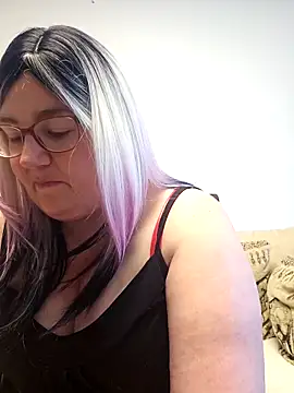 xXLunaBlissXx online show from May 2026 07:15:02 AM