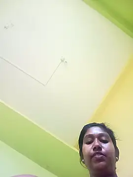 bannerjeesneha20 online show from April 2026 01:29:02 AM