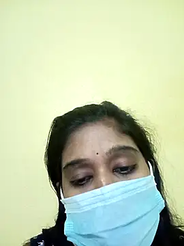 bannerjeesneha20 online show from April 2026 05:31:01 PM