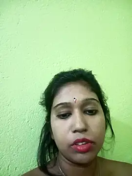 bannerjeesneha20 online show from May 2026 08:18:02 PM