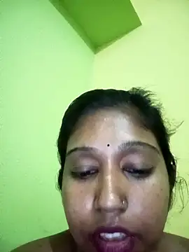 bannerjeesneha20 online show from April 2026 02:19:02 PM