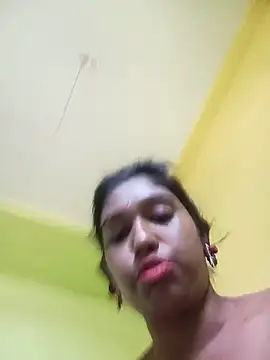 bannerjeesneha20 online show from May 2026 04:08:02 AM