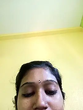 bannerjeesneha20 online show from May 2026 02:48:02 AM