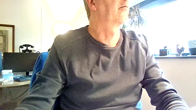 HotLucas66 online show from March 2026 04:19:01 PM