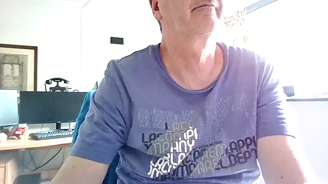 HotLucas66 online show from April 2026 01:26:02 PM