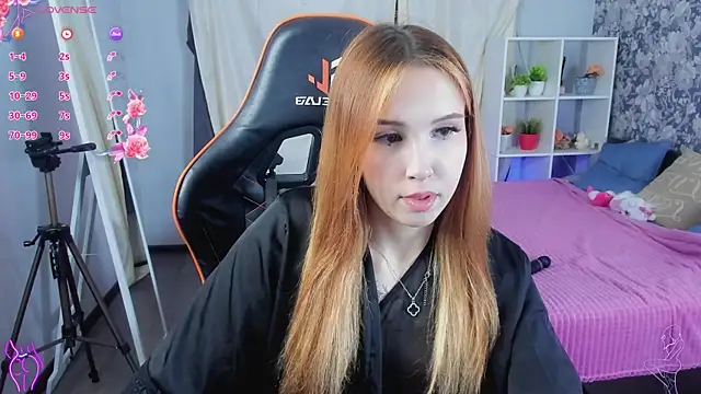 Lisa mano online show from April 2026 12:32:02 PM