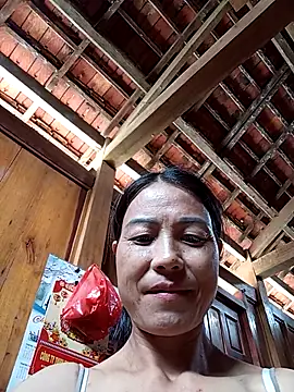 Snapshot of -Numin- chatting on May 2026 04:05:01 AM -Numin- online show from May 2026 04:05:01 AM
